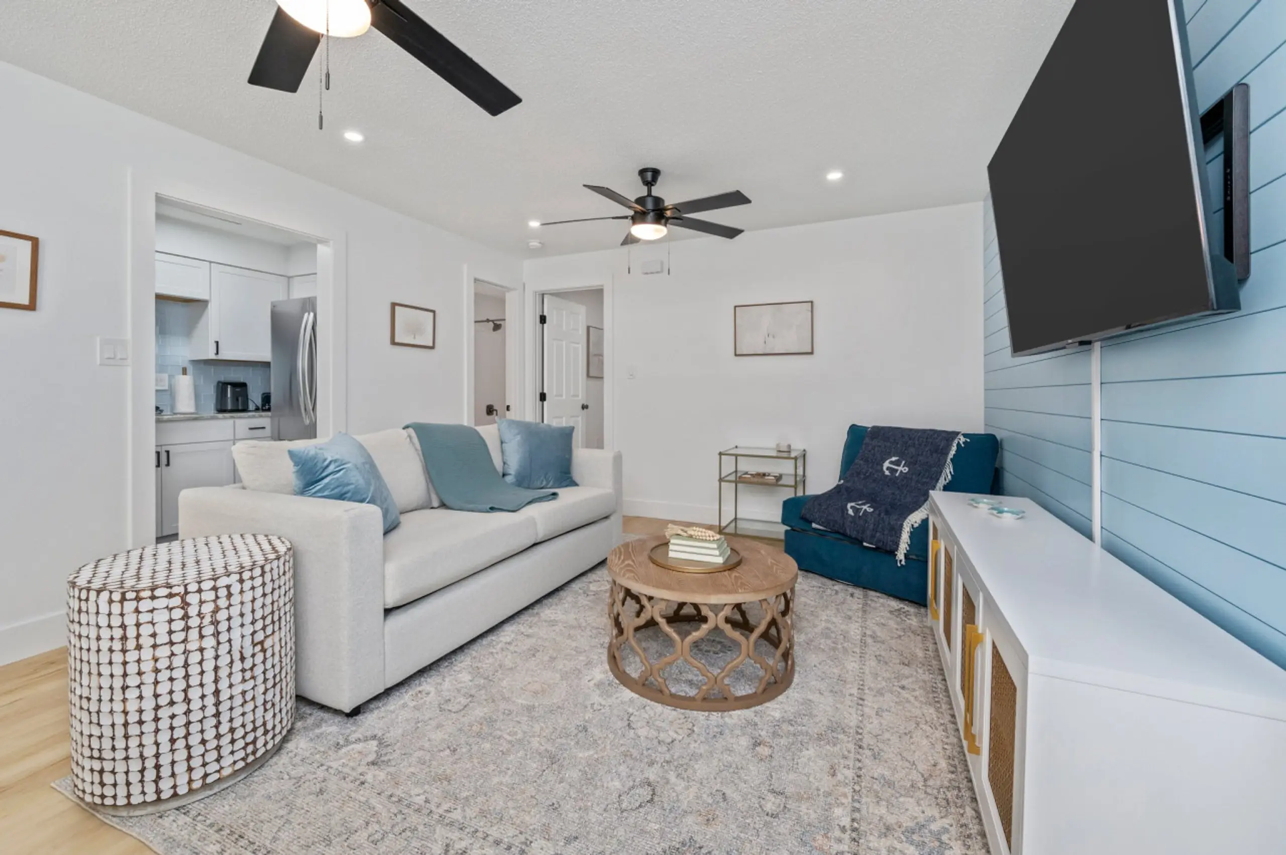 Private Retreats - Sunny Haven